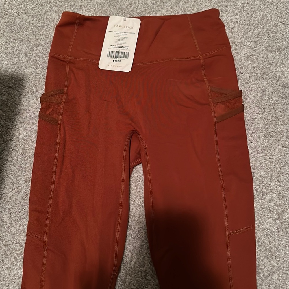 New with tags Fabletics leggings